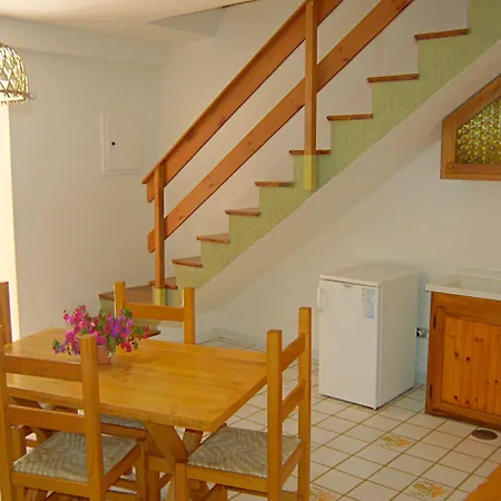 Aparthotel Club Sangineto 3*