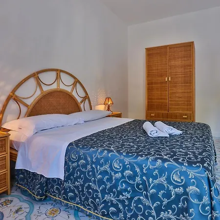 Club Aparthotel Sangineto
