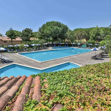 Club Aparthotel Sangineto