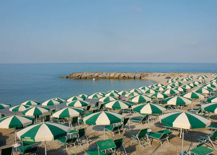 Club Sangineto Apart-hotel 3*